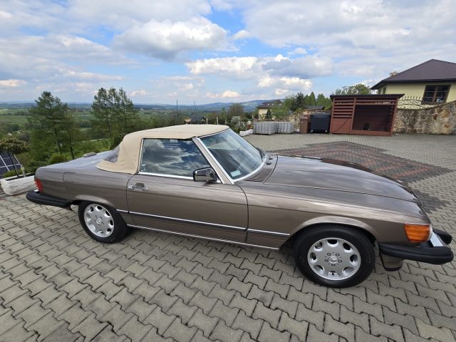 1988 Mercedes 560SL R107 — zdjęcie 23