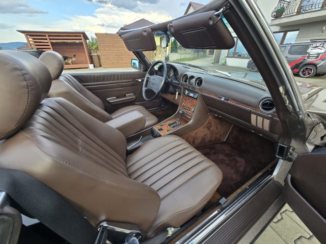 1988 Mercedes 560SL R107 — zdjęcie 28
